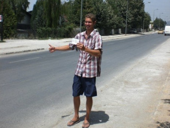A Guide To Hitchhiking