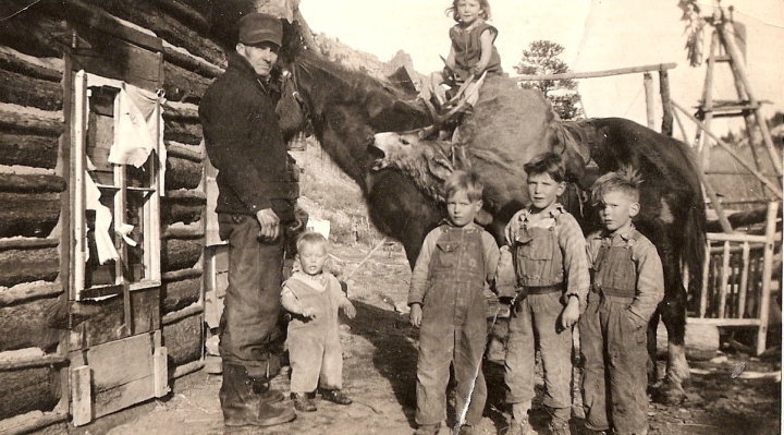 a family in wyoming around the turn of the century
