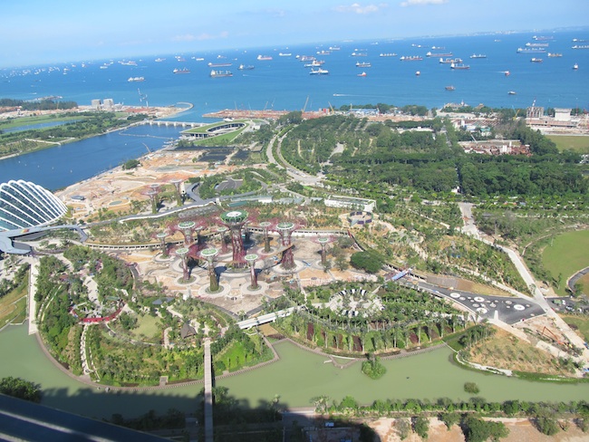 the view of the singapore harbor from Marina Bay Sands hotel