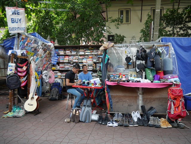 pawn shop in bangkok