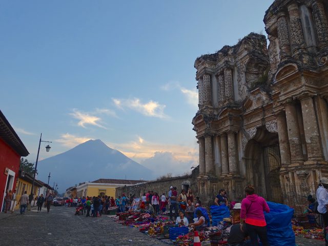 antigua-guatemala-church-ruins