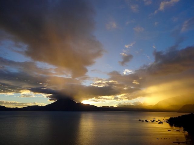 sunset-lake-atitlan